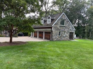 68 Bald Hill Rd #R, New Canaan, CT 06840