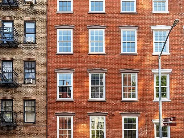 144 Waverly Pl, New York, NY 10014