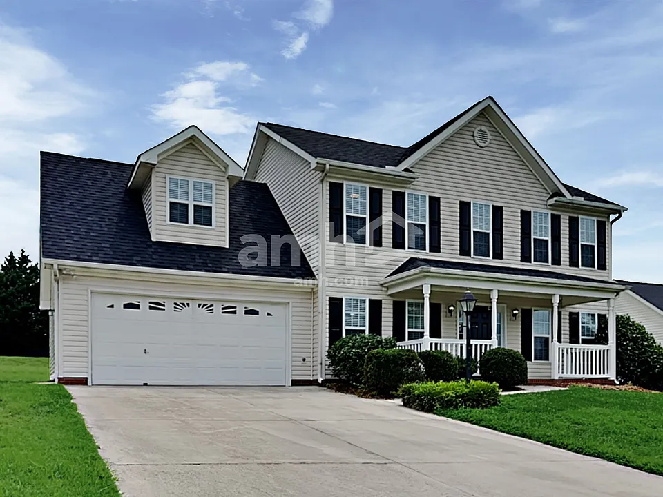5912 Mineral Springs Ct