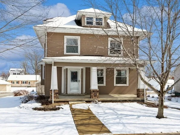 504 Jefferson Ave, Lowden, IA 52255