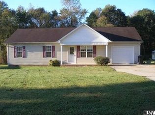 2136 Redberry Ln, Conover, NC 28613