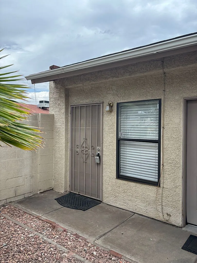211 Zinc A — Photo 2