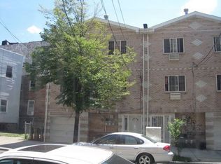 2474 Saint Raymond Ave, Bronx, NY 10461