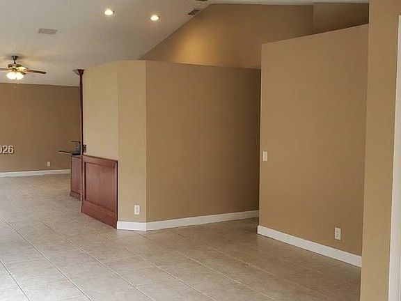 5th image of 1455 Mira Vista Cir