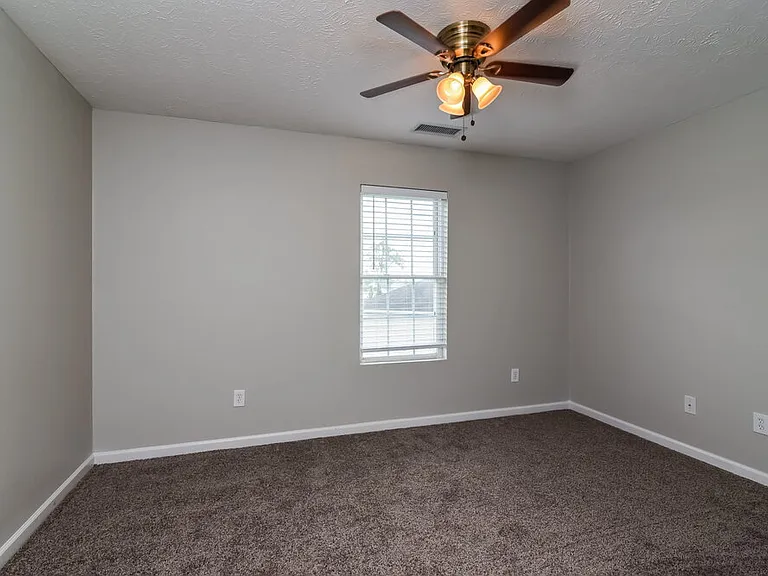 1548 Destiny Dr — Photo 8