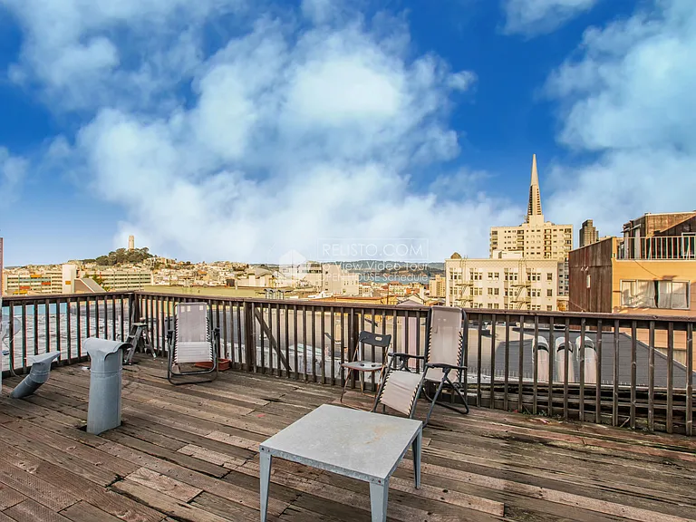 1041 Washington St #3 — Photo 16