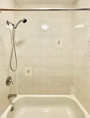 Rented by Compass | media 11