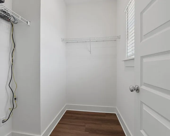 145 Huntley Dr — Photo 20