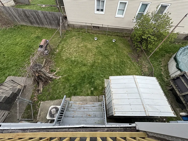 603 1st St #1 — Photo 3