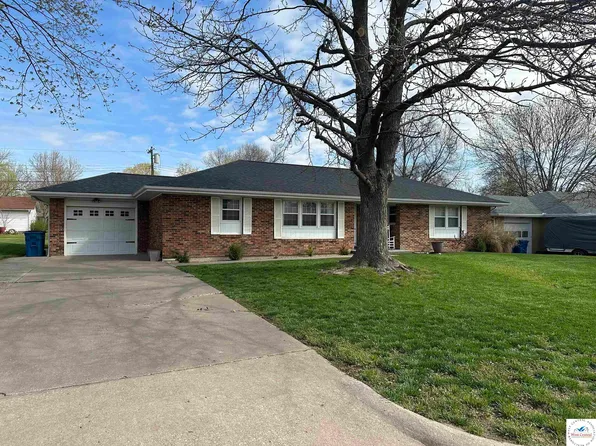115 South, Tipton, MO 65081