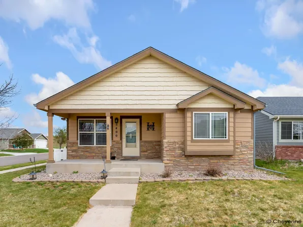 5400 Liz Ranch Rd, Cheyenne, WY 82009
