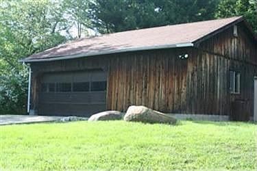 3rd image of 2120 Norton Ln
