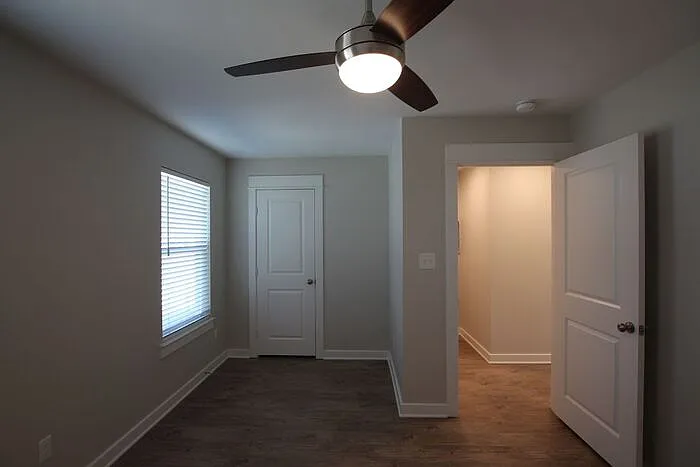 307 N Henry St #15 — Photo 18