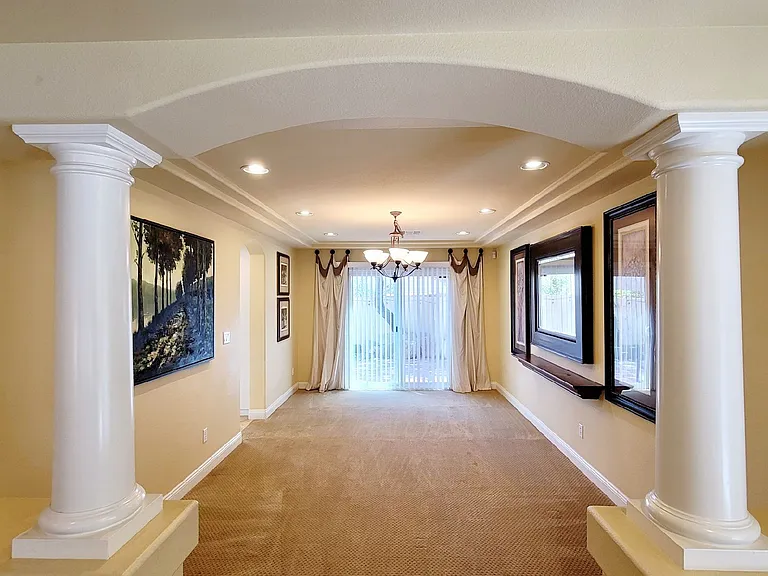 8586 Silver Coast St — Photo 6