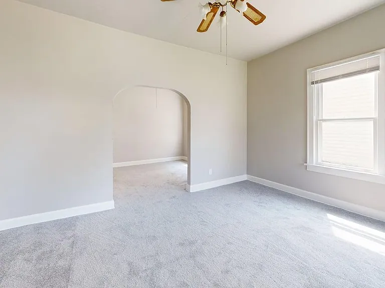 2236 Penn Pl NE — Photo 4