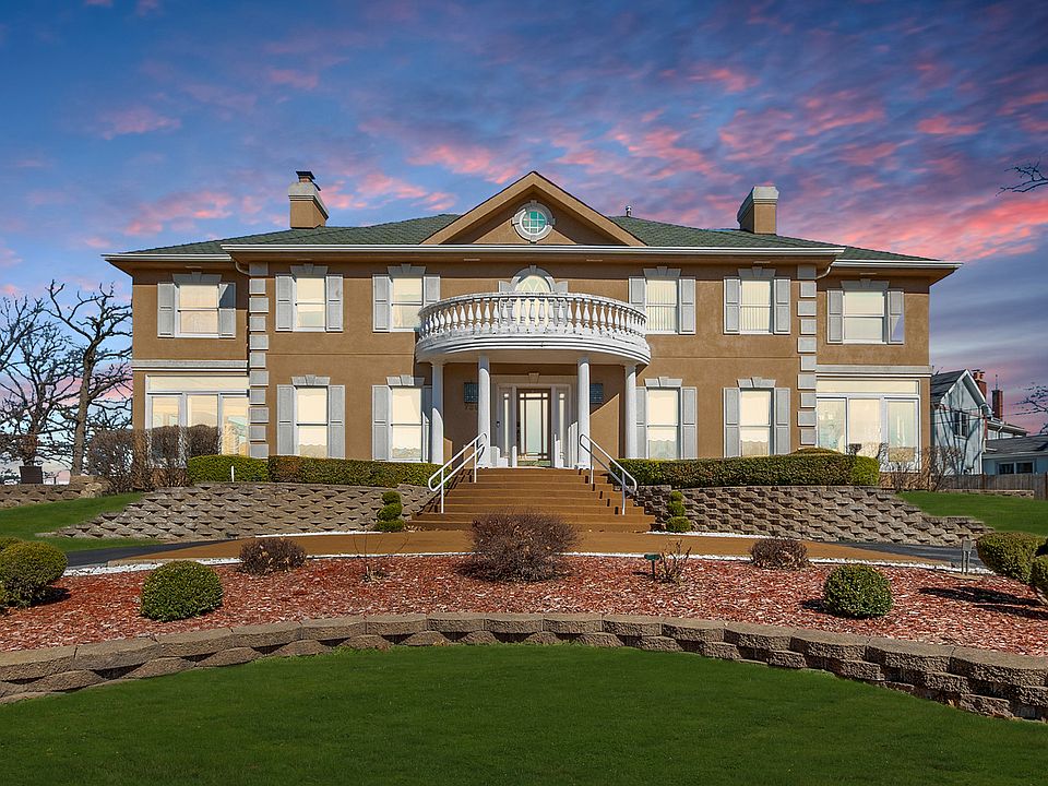 1st image of 739 Aberdeen Dr