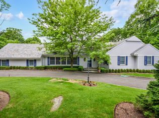 34 Rigene Rd, Harrison, NY 10528