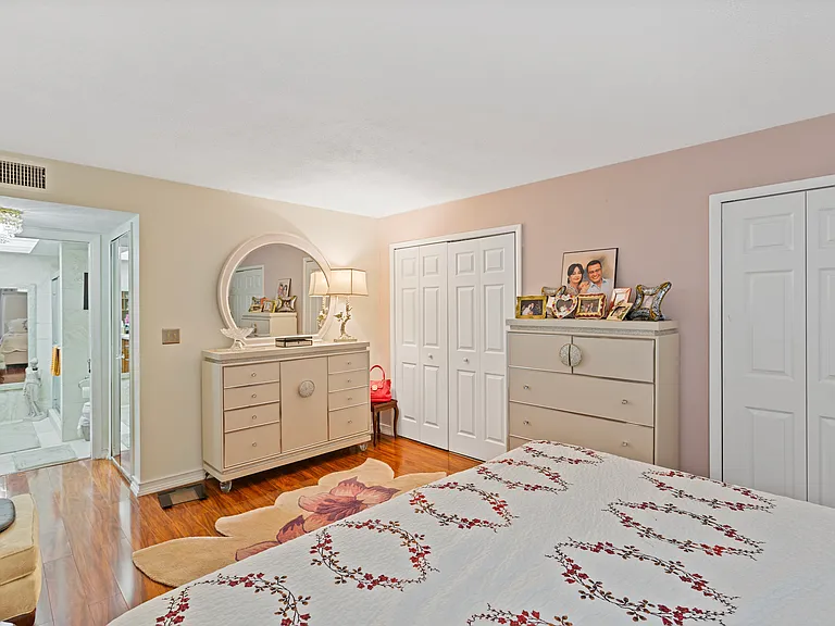 2699 Seville Blvd #702 — Photo 9