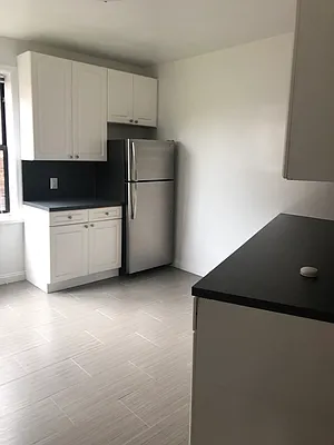 Rented by Brixton Manor LLC | media 28