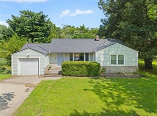 612 NE 81st Ter, Kansas City, MO 64118