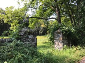 60 Hopeland Ln, Staatsburgh, NY
