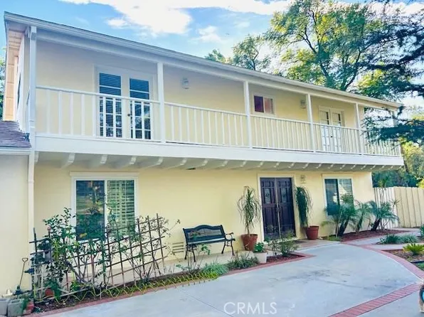 8721 Farralone Ave, Canoga Park, CA 91304