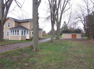 2054 Maple Ave, Palmyra, NY 14522
