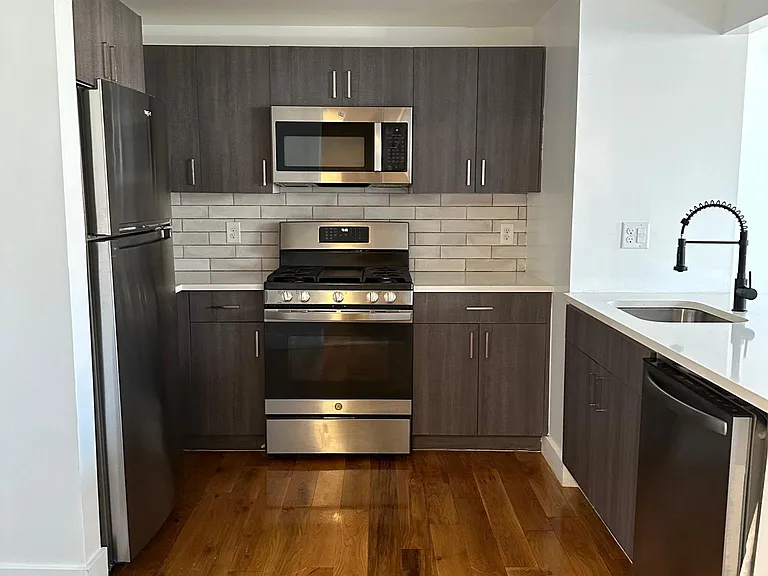 19 N Harrison St #110 — Photo 6