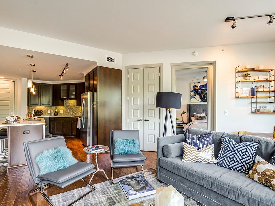 Model Living Room