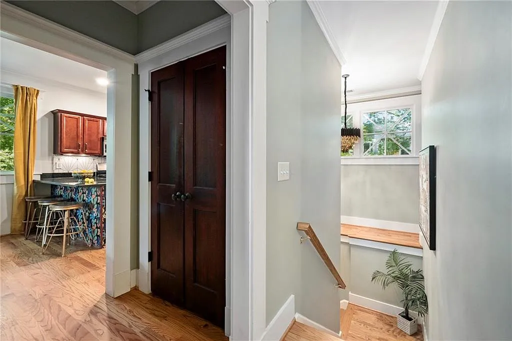 2 bed, 1.0 bath, 750 sqft, $3,200 — Photo 3