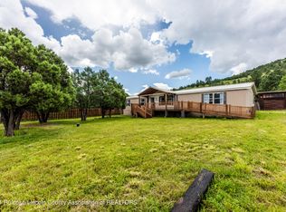 104 Honeysuckle Ln, Capitan, NM 88316