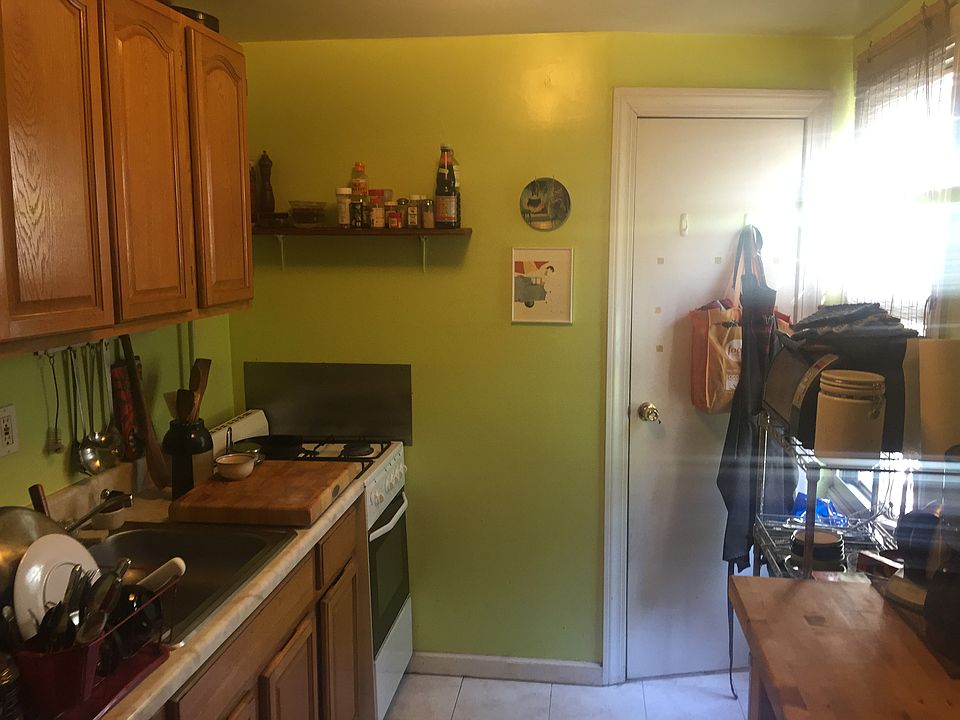 2nd image of 106 Norman Ave APT 1R