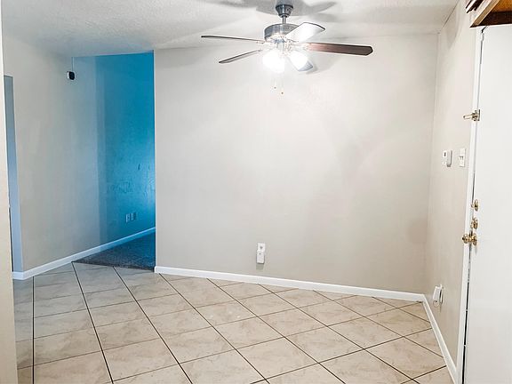 3rd image of 11738 Alamo Dr
