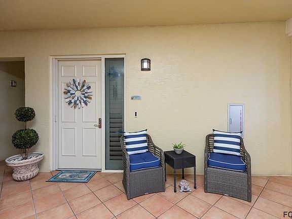 2nd image of 20 Porto Mar APT 702