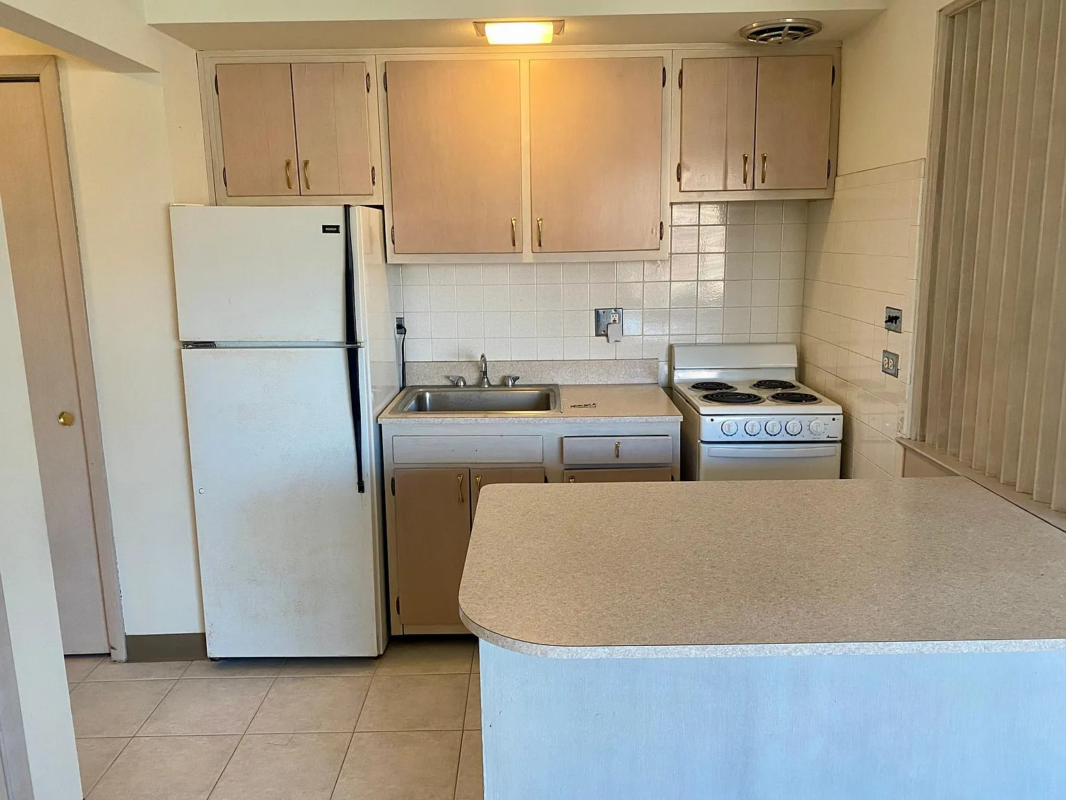1 bed, 700 sqft, $1,450 — Photo 4