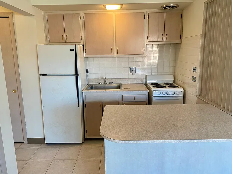 429 W Talcott Rd #5B — Photo 6