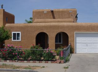 1088 Camino Vista Aurora, Santa Fe, NM 87507