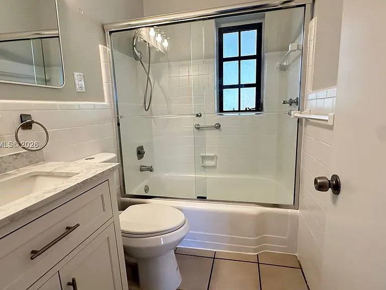 2475 SW 24th Ter — Photo 24