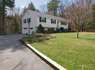 16 Rockridge Rd, Natick, MA 01760