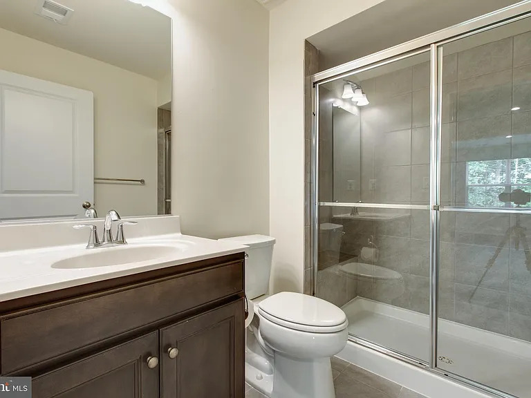 2546 Buckthorn Dr — Photo 44