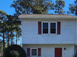 3 Portwest Townhouses APT A, Swansboro, NC 28584