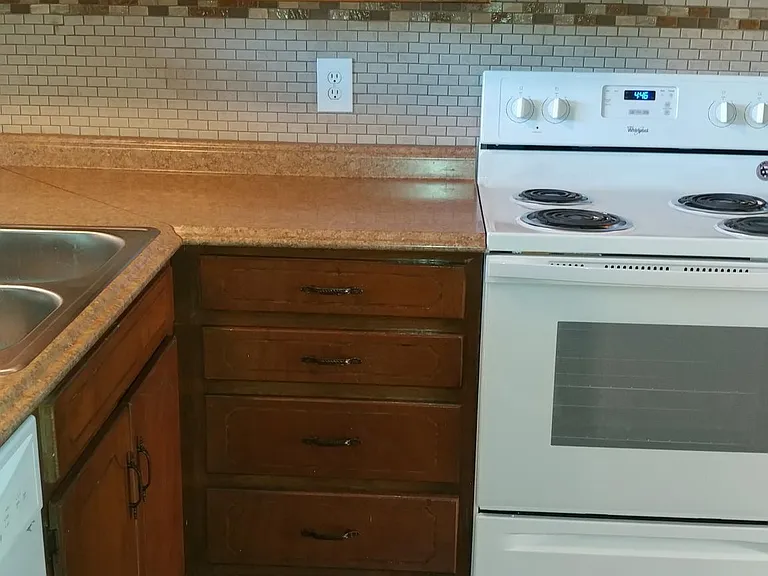 608 Tennessee St #6 — Photo 7