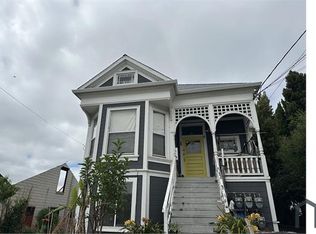 2151 E 24th St #1, Oakland, CA 94606