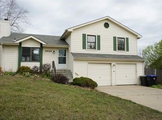 3932 SW 38th Ln, Topeka, KS 66610