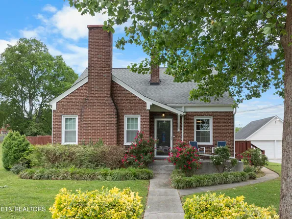 412 Keeble St, Maryville, TN 37804