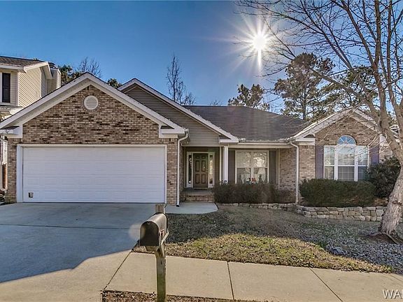 2nd image of 8122 Meadowlake Village Dr
