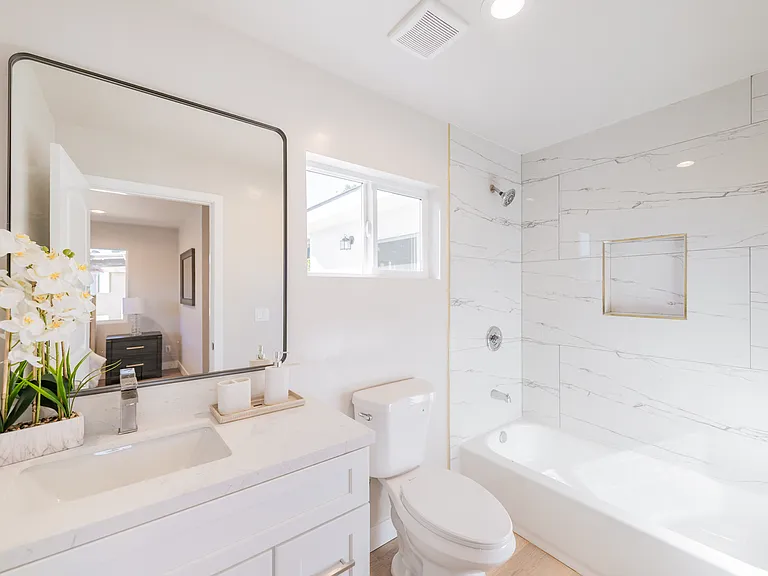 1248 N Bonnie Beach Pl — Photo 13