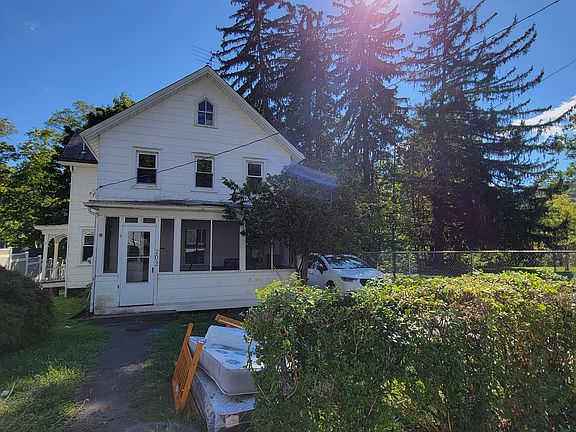2nd image of 202 W Main St