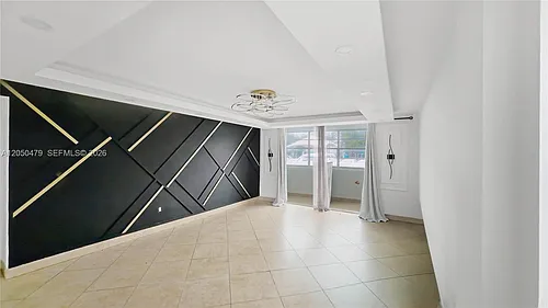 16450 Miami Dr #103 Photo 1