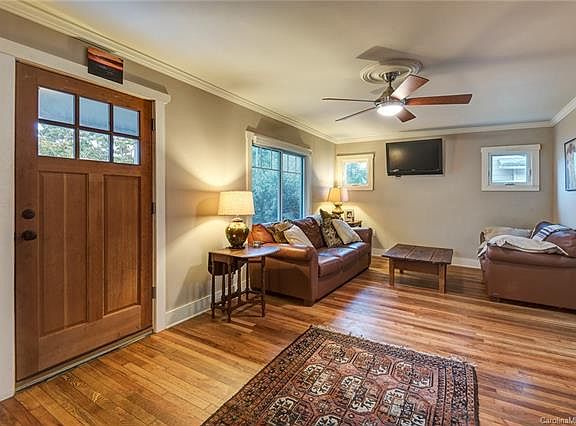 3rd image of 63 Baker Ave
